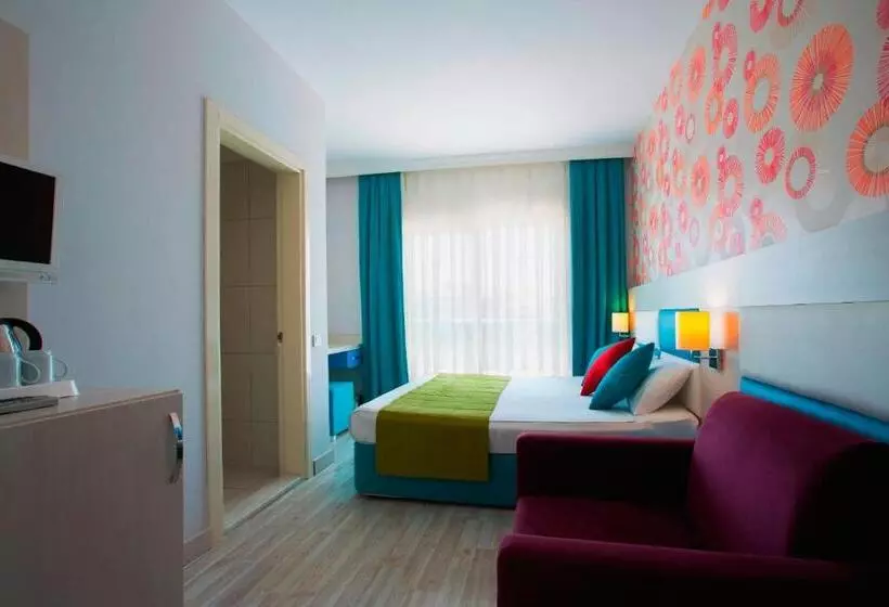 Camera Superiore, Ramada Resort Side