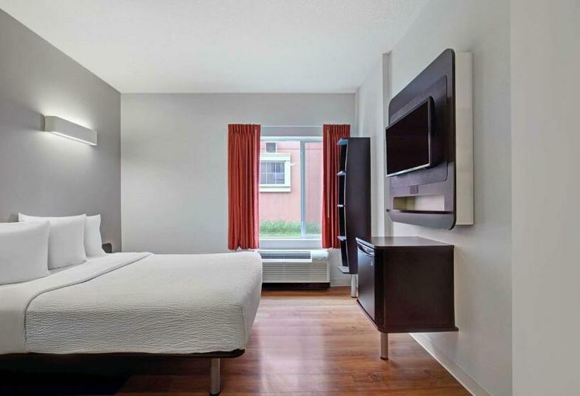 标准间, Motel 6 Airdrie