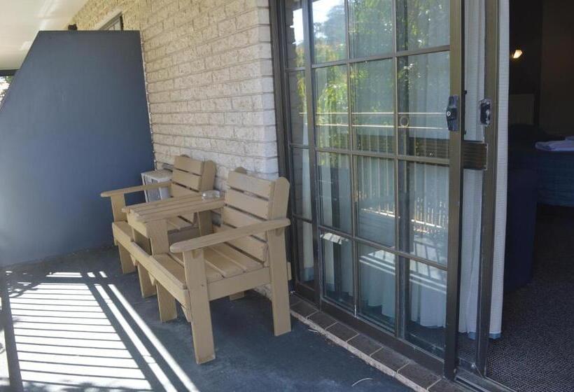 Quarto Deluxe com Sacada, Excelsior Motor Inn