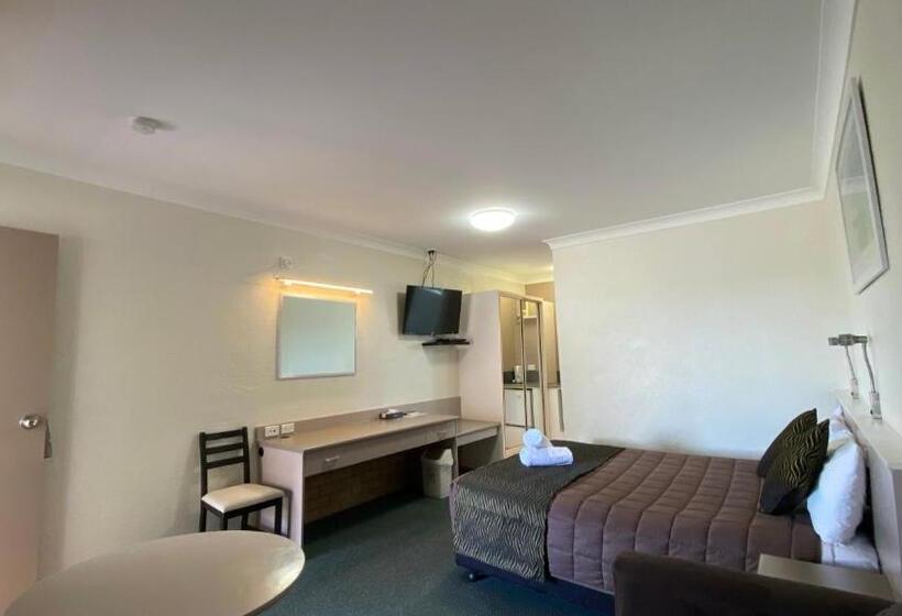 エクゼクティブスイート, Sapphire City Motor Inn