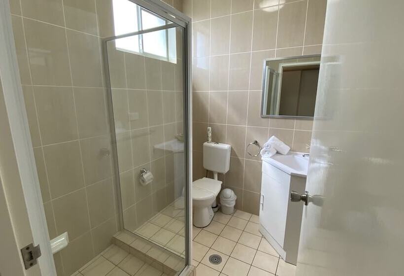 디럭스 룸, Sapphire City Motor Inn