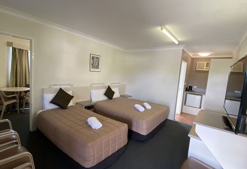 패밀리 스위트, Sapphire City Motor Inn