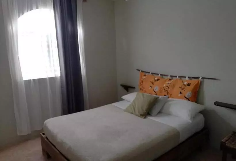 آپارتمان 2 خوابه, Residencia El Balata