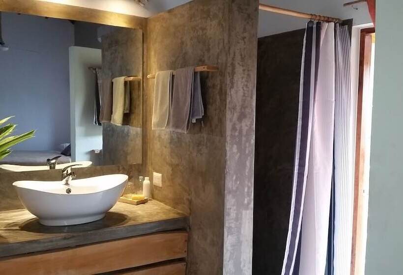 디럭스 룸, Residencia El Balata