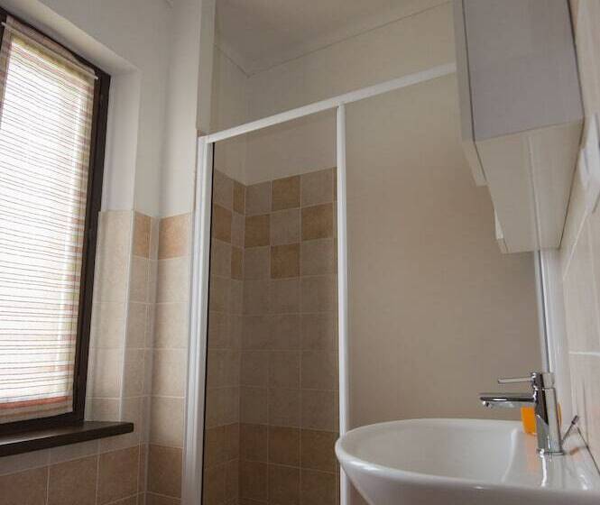 חדר סטנדרט, The Green Guest House