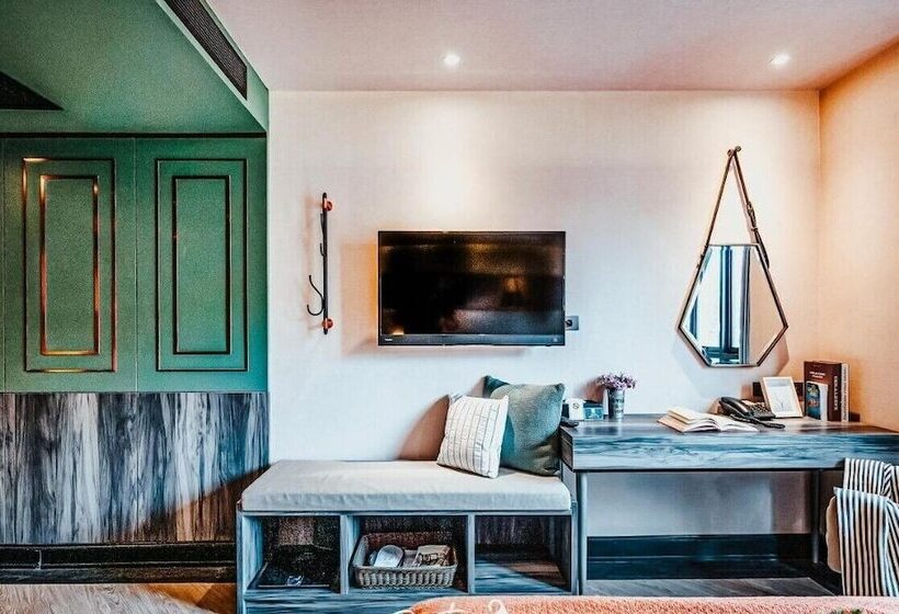 اتاق لوکس با تخت بزرگ, Vince Hotel Pratunam