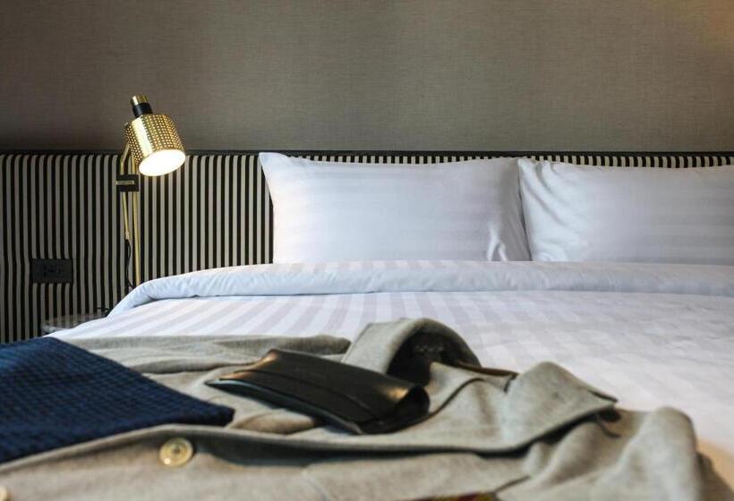 اتاق لوکس با تخت بزرگ, Vince Hotel Pratunam