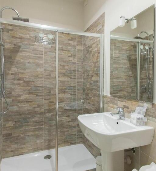 اتاق خانوادگی, B&b Le Grazie