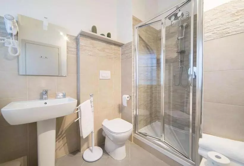 سوئیت جونیور با چشم‌انداز باغ, B&b Le Grazie