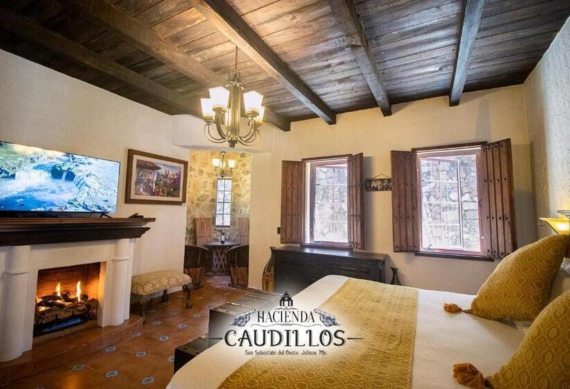 带大床的套房, Boutique Hacienda Caudillos