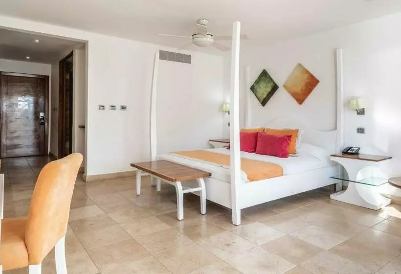 デラックスルーム, Hamaca Suites