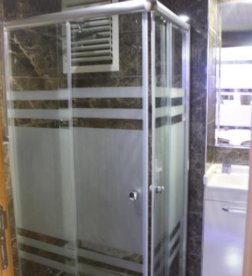 Standard Room, Behram