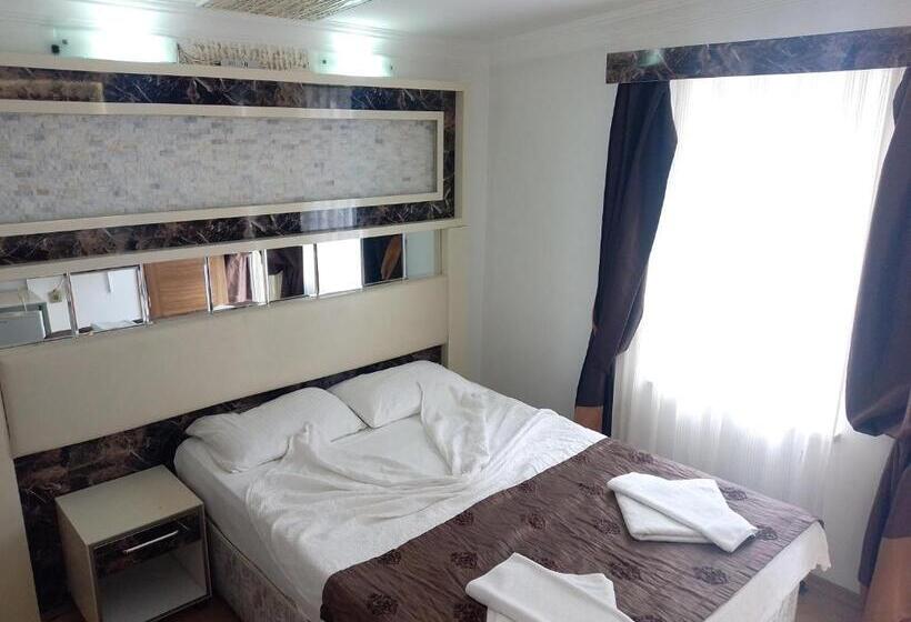 Standard Room, Behram