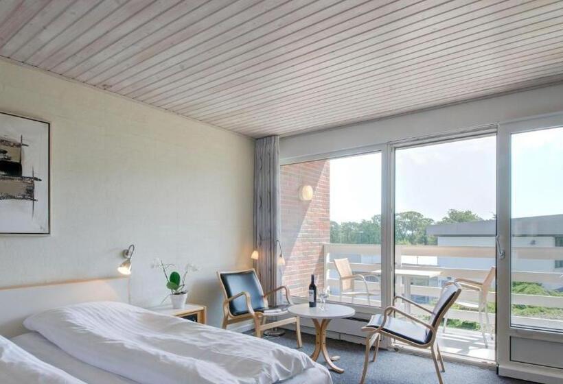 スタンダードルーム, Friheden