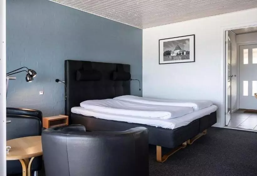 Camera Standard Vista Mare, Friheden