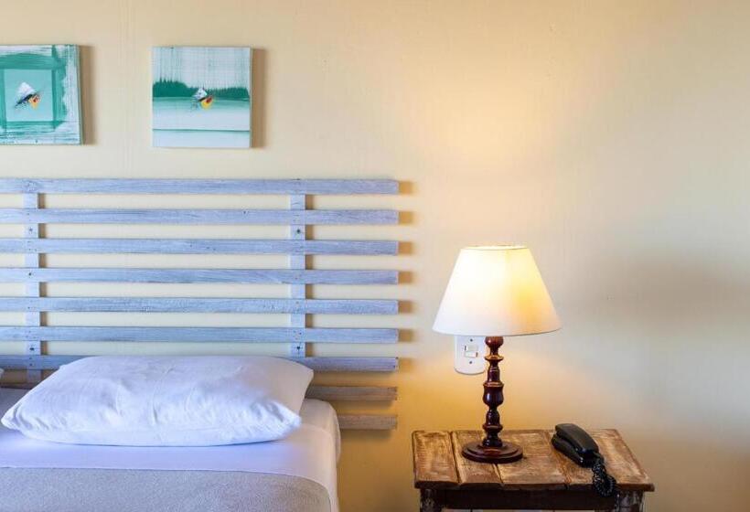 オーシャンビュースタンダードルーム, La Proeza Pousada