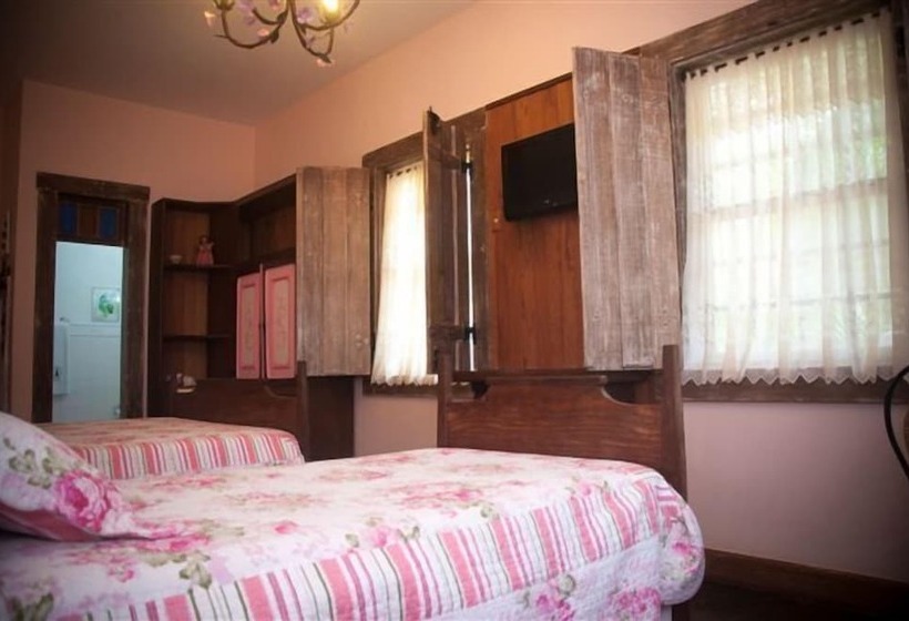 غرفة ديلوكس ثلاثية, Pousada Xica Da Silva