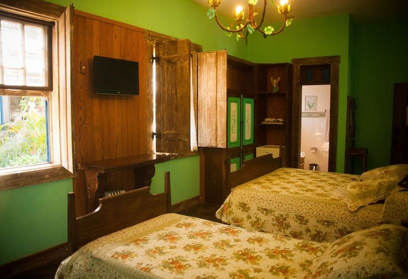 غرفة ديلوكس ثلاثية, Pousada Xica Da Silva