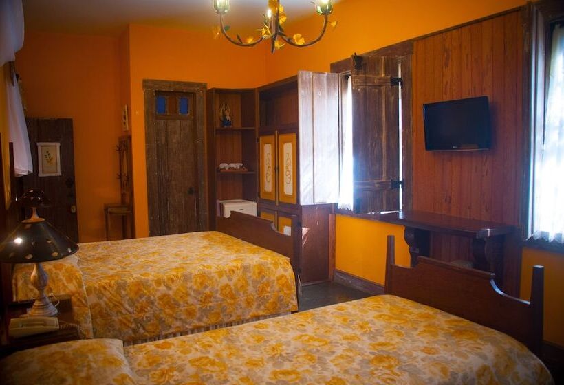 غرفة ديلوكس ثلاثية, Pousada Xica Da Silva