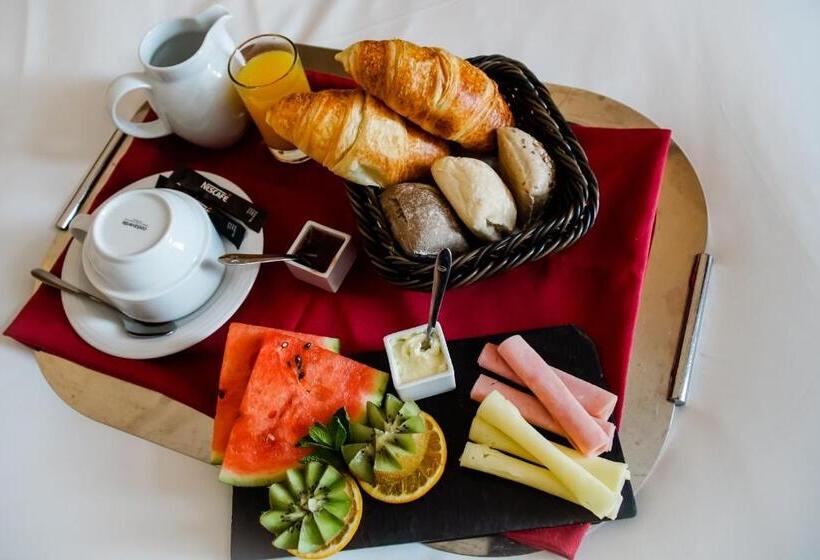 اتاق استاندارد یک نفره, Premium Porto Downtown