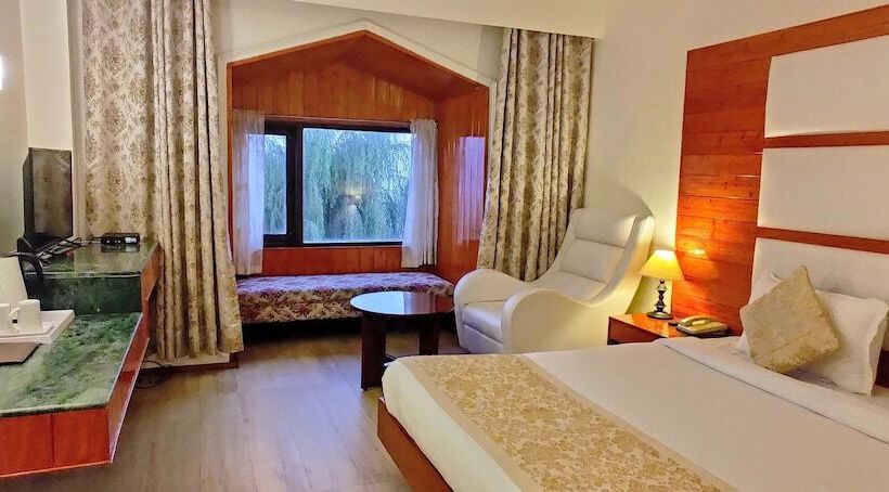 带1个卧室的豪华公寓, Royal Jardin Whistling Pines Resort