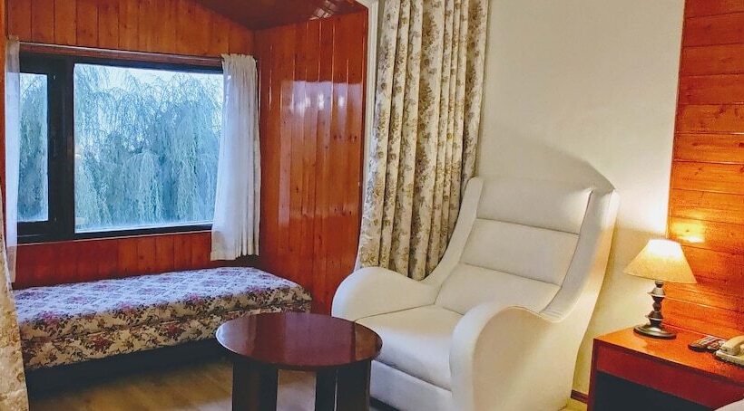 带1个卧室的豪华公寓, Royal Jardin Whistling Pines Resort