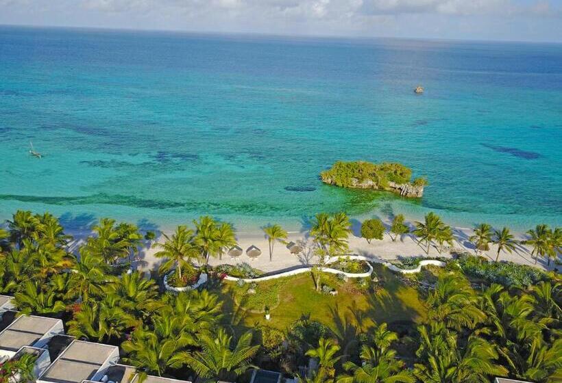 ویلای 2 خوابه, The Aiyana Resort & Spa