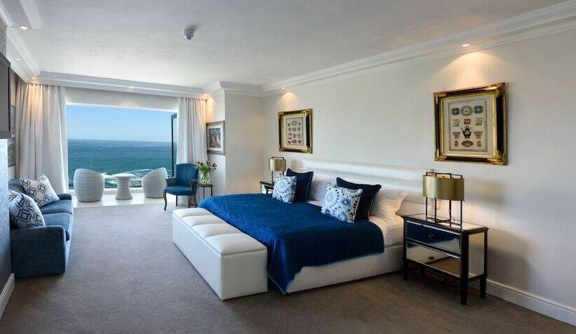 اتاق سوپریور با چشم‌انداز دریا, The Clarendon Bantry Bay