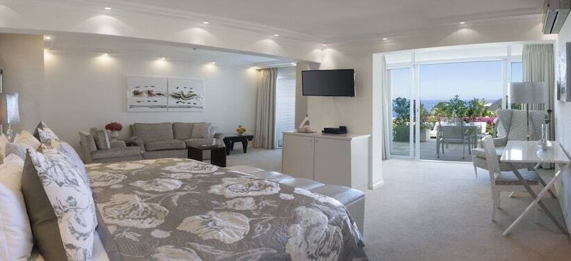 سوییت سوپریور, The Clarendon Bantry Bay