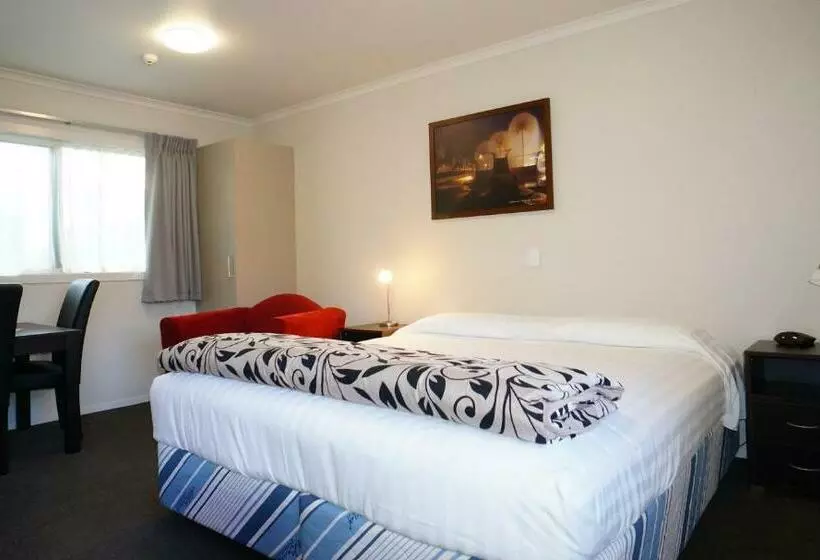Standard-studio, Brooklyn Motor Lodge