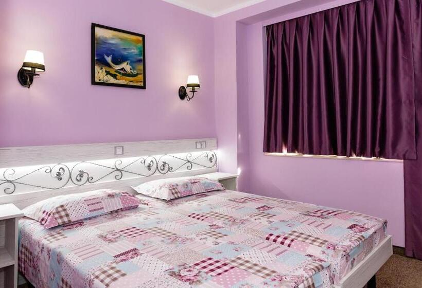 חדר סטנדרט, Kirios