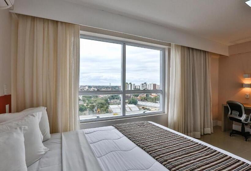 수피리어 룸, Ramada Hotel & Suites Campos Pelinca