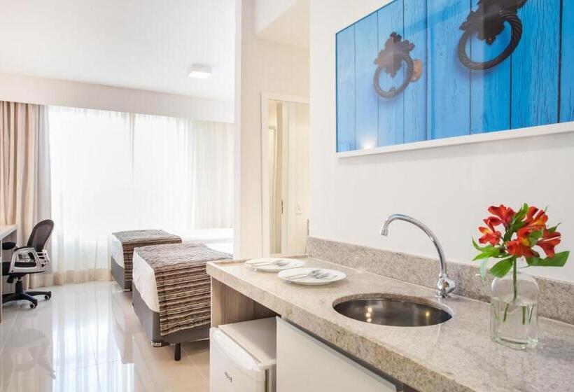 수피리어 룸, Ramada Hotel & Suites Campos Pelinca