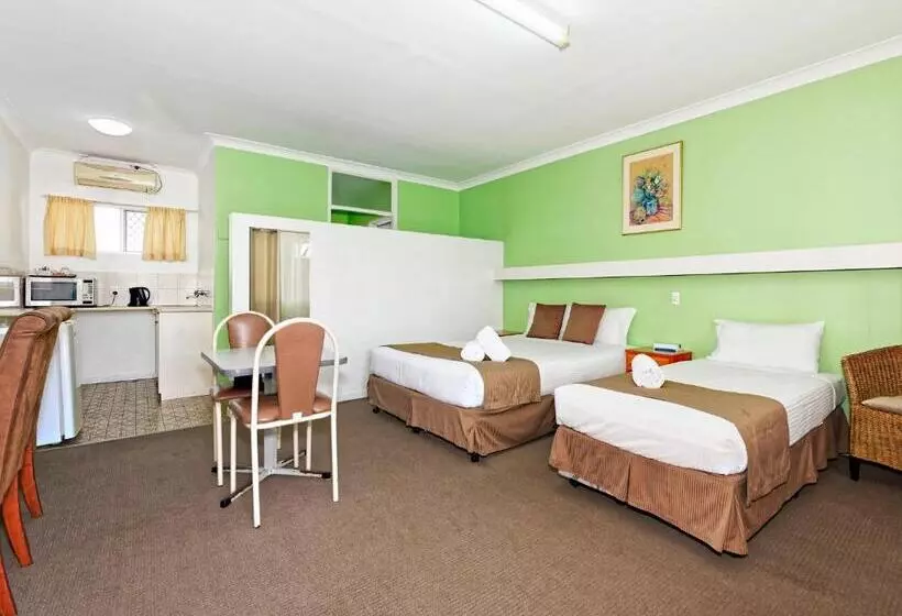 استودیو اجرایی, Riviera Motel Bundaberg