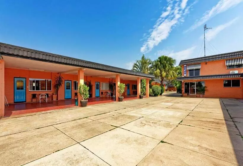 سوئیت خانواده 2 خوابه, Riviera Motel Bundaberg