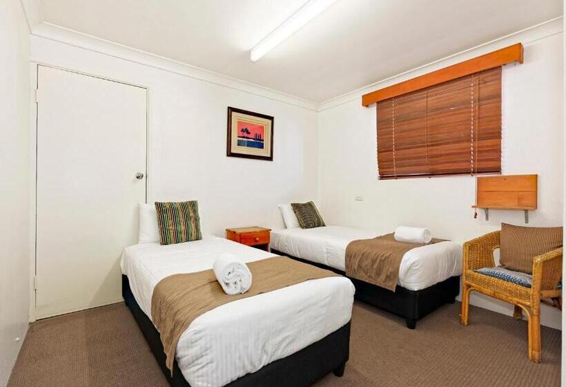 سوئیت خانواده 2 خوابه, Riviera Motel Bundaberg