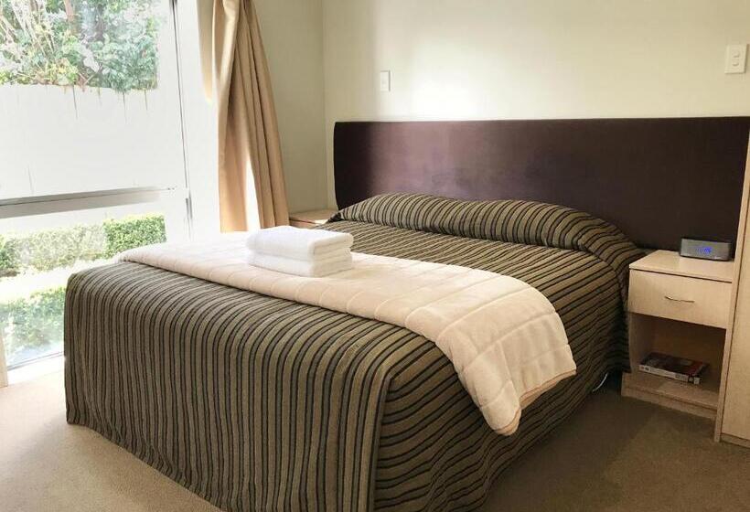 آپارتمان 1 خوابه, Alpha Motel