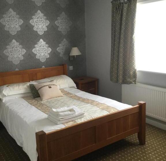 اتاق کلاسیک, The Haymaker Inn