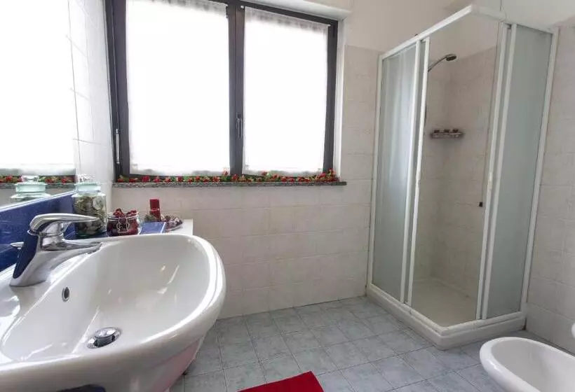 テラスつきの２ベッドルームアパートメント, Bnbook Expo Residence Rho