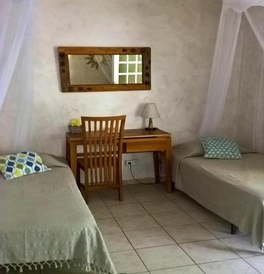 דירת דופלקס בת חדר שינה 1, Caraib Bay