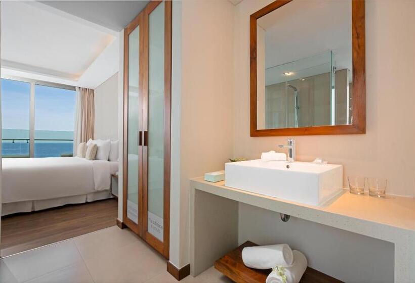 سوییت با چشمانداز دریا, A La Carte Da Nang Beach