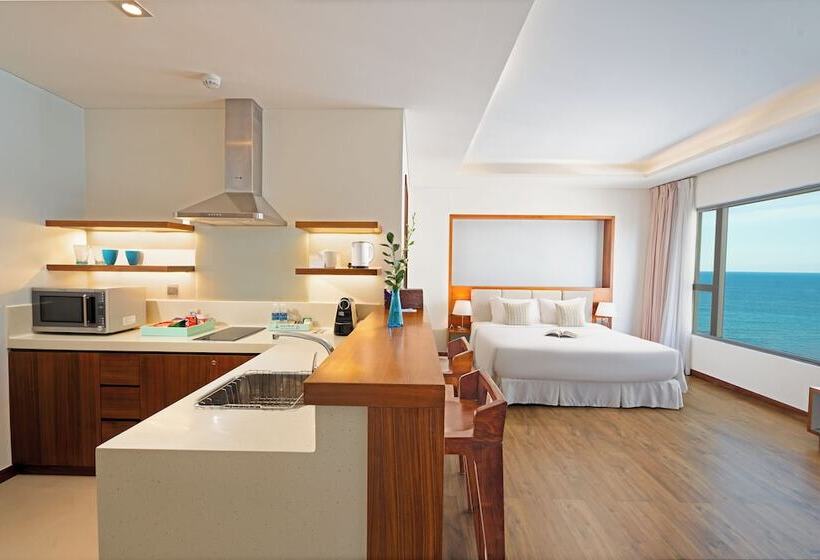 استودیو استاندارد با تخت کینگ, A La Carte Da Nang Beach