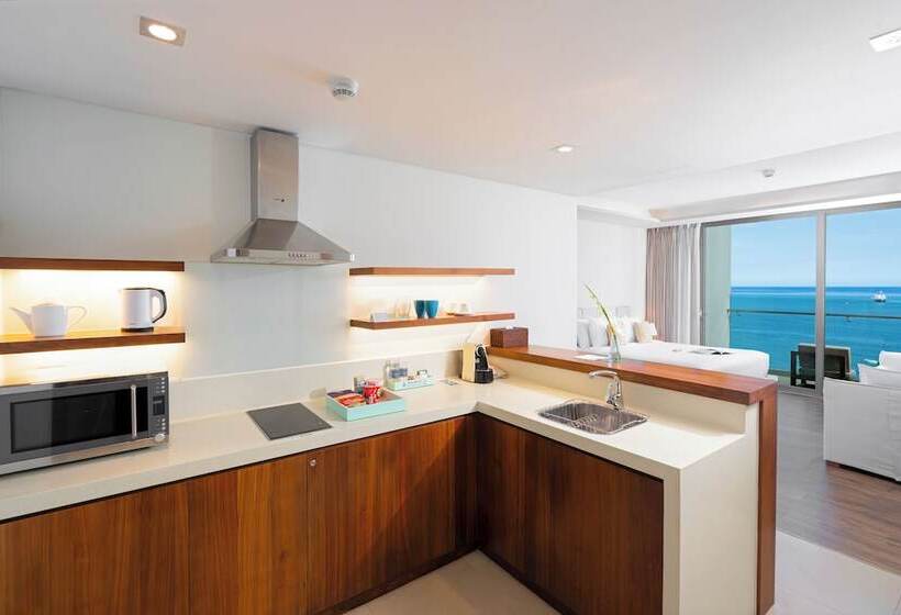 استودیو استاندارد با چشمانداز دریا و بالکن, A La Carte Da Nang Beach