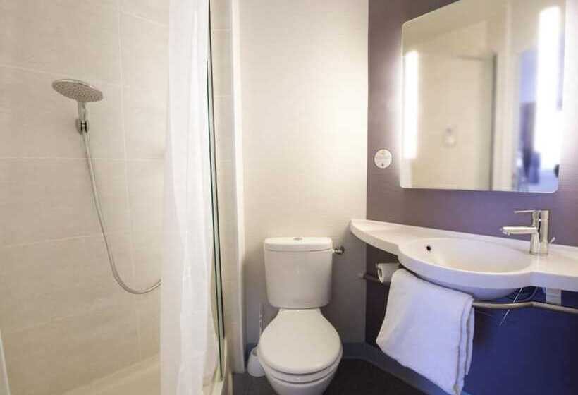 اتاق استاندارد چهار تخته, B&b Hotel Clermont Ferrand Gerzat