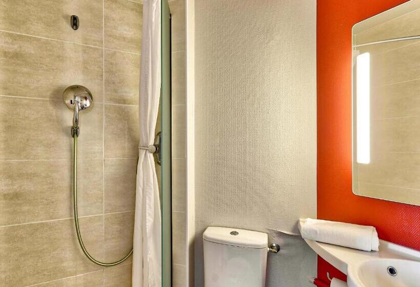 スタンダード４人部屋, B&b Hotel Clermont Ferrand Gerzat