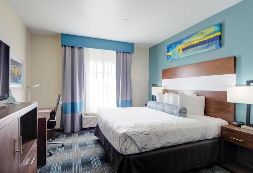 מיטת קינג בסוויטה, Best Western Plus Inn Of Muskogee