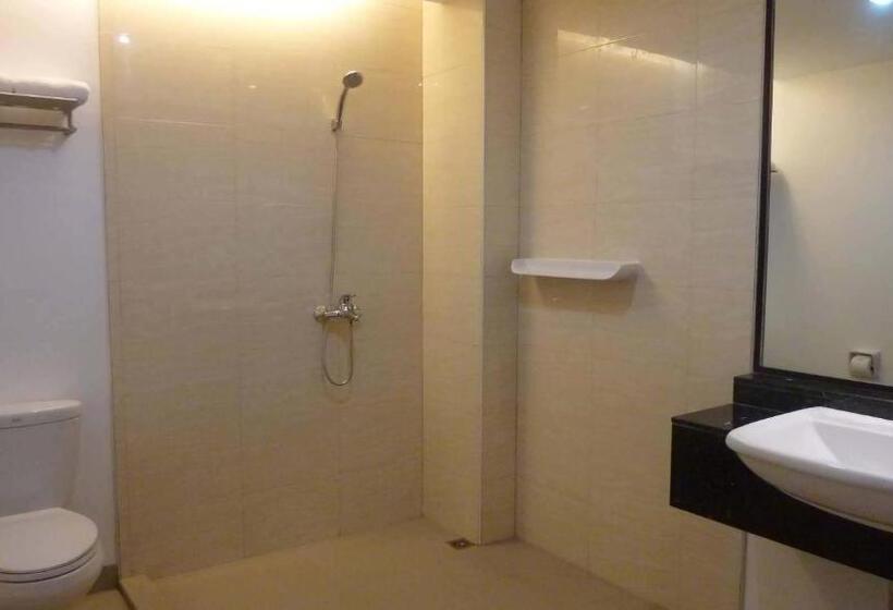 Deluxe Suite King Bed, Circle Inn  Iloilo City Center