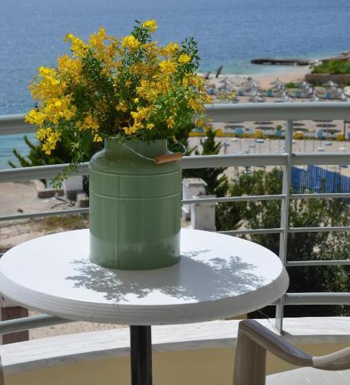 景色の見えるスタンダード４人部屋, Epirus