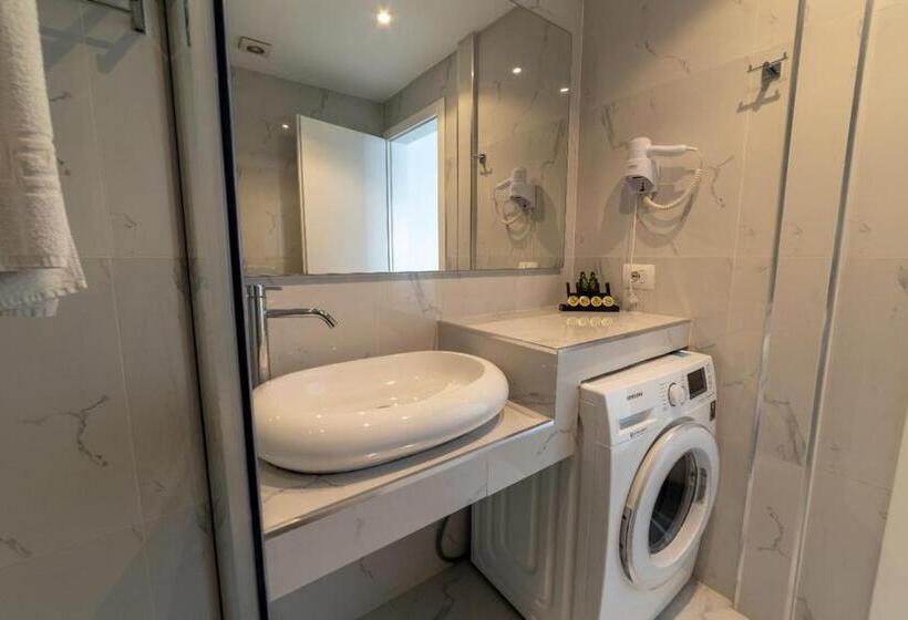 １ベッドルームのデラックスアパートメント, Epirus