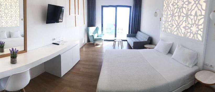 デラックススイート, Epirus